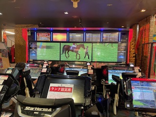 ゲームセンターの競馬